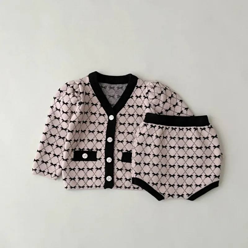 HoneyCherry/ Комплект осенних свитеров и шорт для маленьких девочек, жаккардовый вязаный кардиган + брюки из полипропилена, комплект из двух предметов, одежда для маленьких девочек