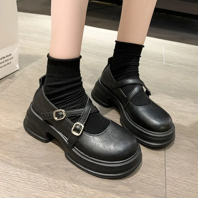Женские милые кроссовки в стиле Лолиты в корейском стиле, удобные дышащие модельные туфли с толстой подошвой модного дизайна