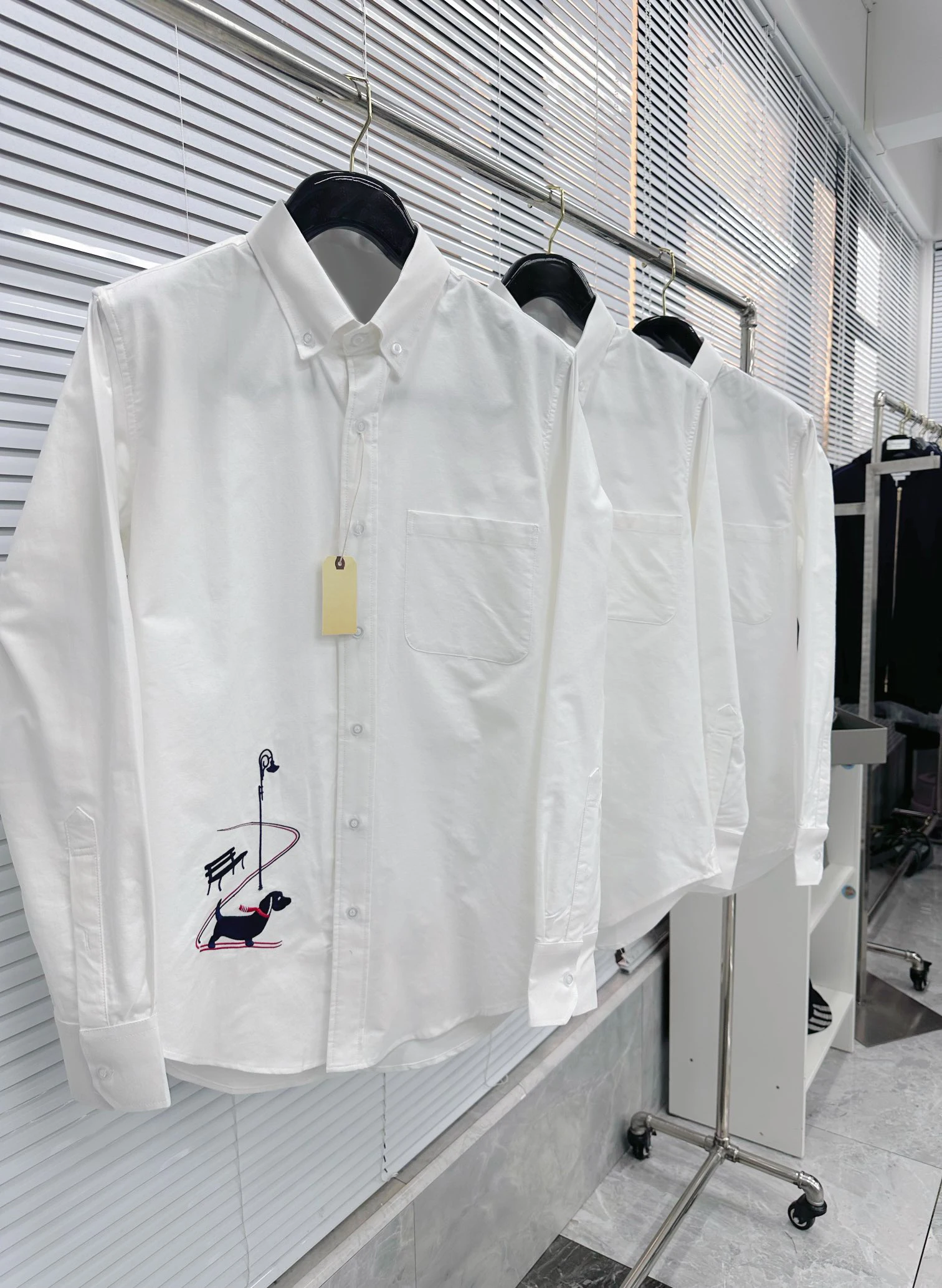 Мужские повседневные рубашки TB THOM с рисунком щенка Женская блузка Harajuku элитного бренда Повседневные Деловые мужские рубашки высокого качества