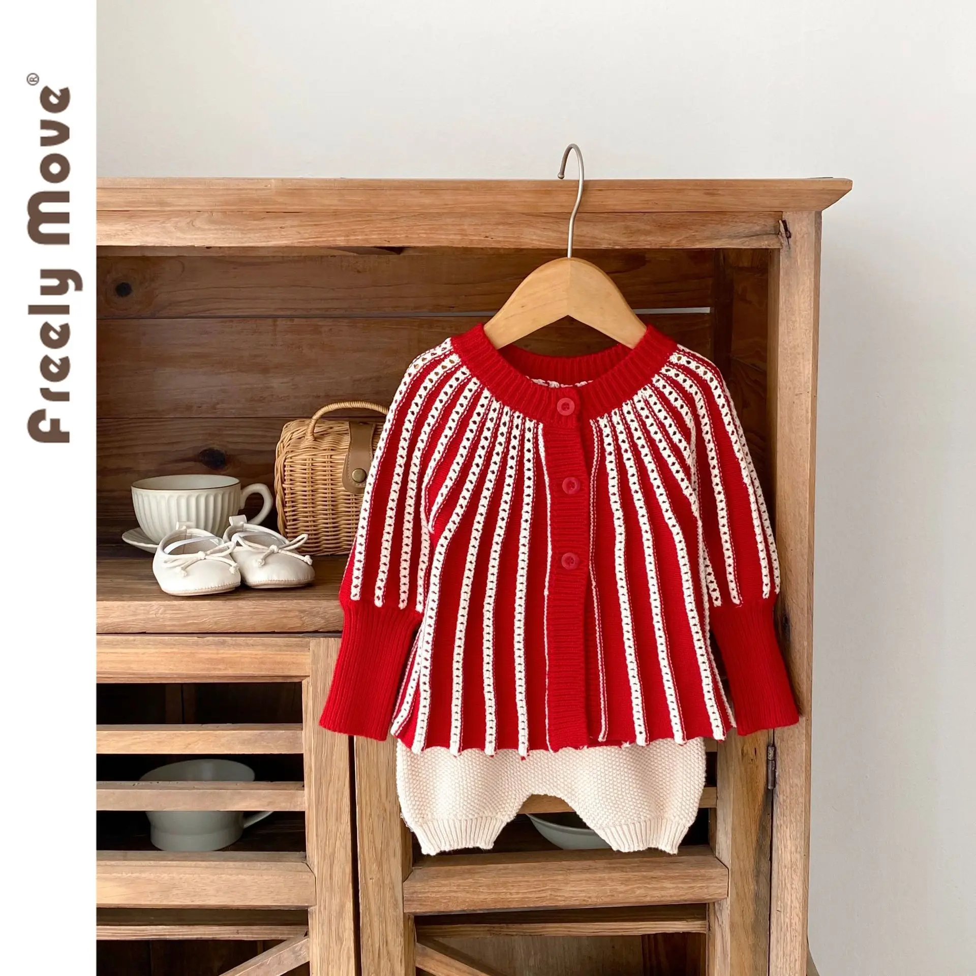 Свободно Передвигающаяся повседневная осенняя одежда для новорожденных девочек, вязаный свитер в контрастную полоску, кардиган + Шорты-фонарики, комплект из 2 предметов,